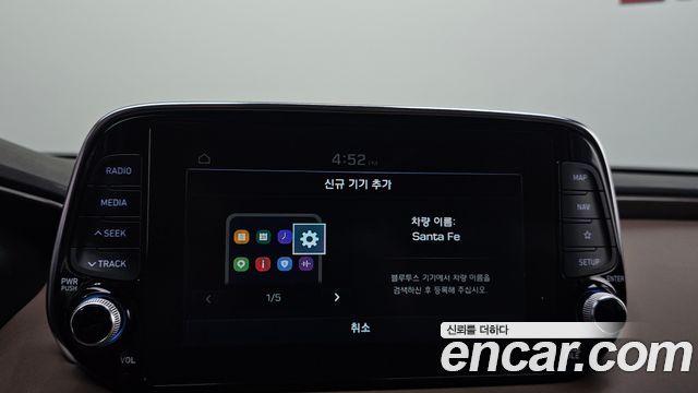 Hyundai Santafe 2019 — photo 32