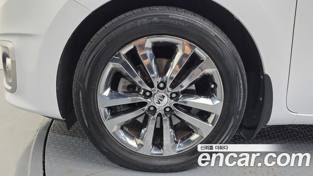 Kia Canival 2018 — photo 5