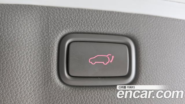 Kia Canival 2018 — photo 17