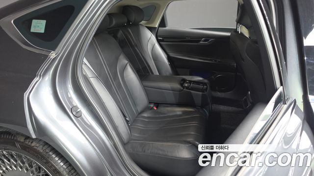Genesis G80 2021 — photo 11