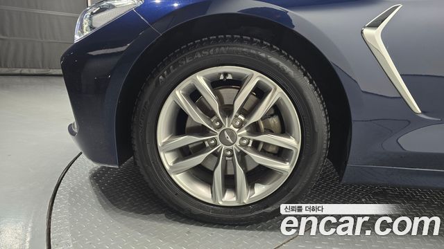 Genesis G70 2019 — photo 5
