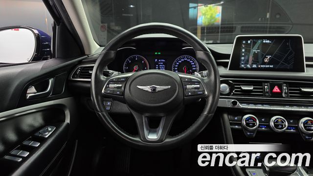 Genesis G70 2019 — photo 12