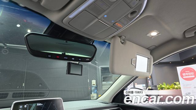 Genesis G70 2019 — photo 20