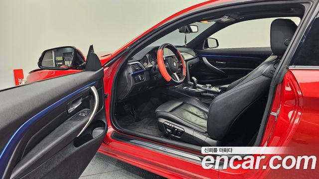 BMW 4-Series 2015 — photo 10