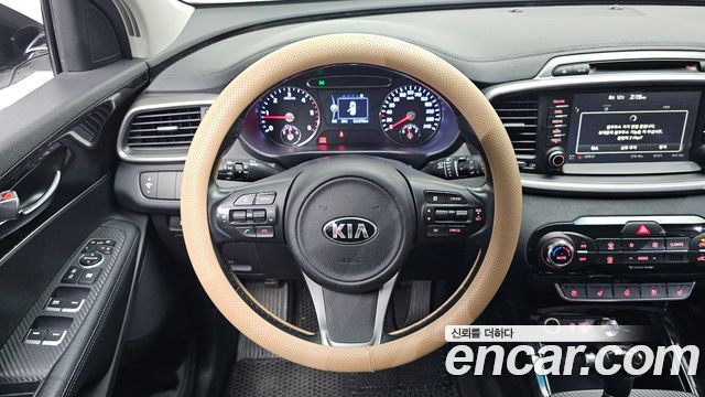 Kia Sorento 2015 — photo 13