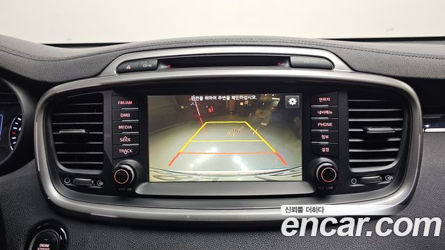 Kia Sorento 2015 — photo 15