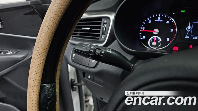 Kia Sorento 2015 — photo 16
