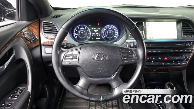 Hyundai Aslan 2015 — photo 12