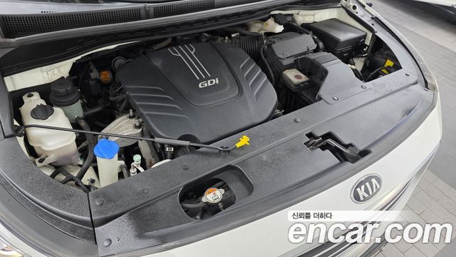 Kia Canival 2017 — photo 6