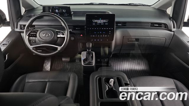 Hyundai Staria 2023 — photo 10
