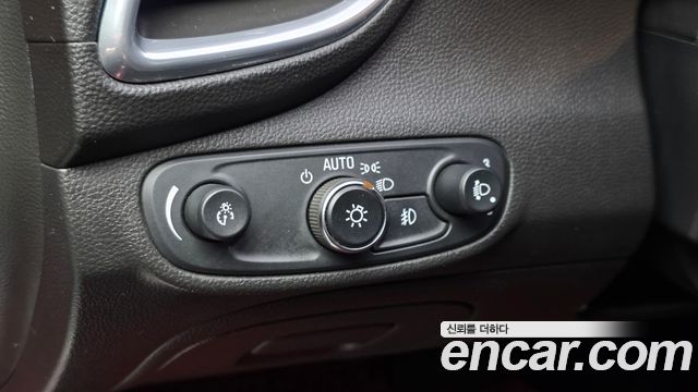 Chevrolet Korea Trax 2018 — photo 15