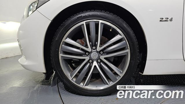 Infiniti Q50 2014 — photo 5
