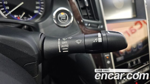 Infiniti Q50 2014 — photo 18