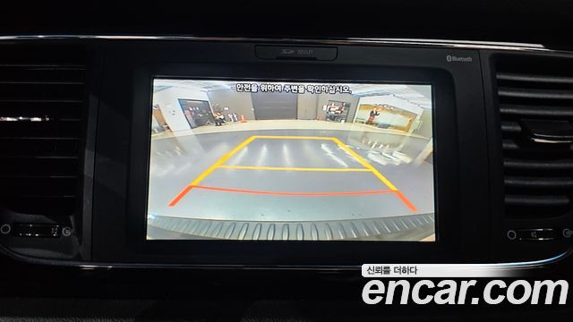 Kia Canival 2018 — photo 22
