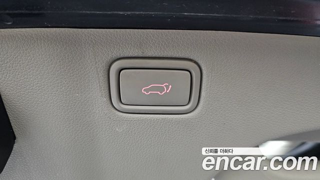 Kia Canival 2018 — photo 25