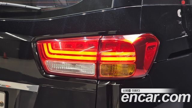 Kia Canival 2018 — photo 9