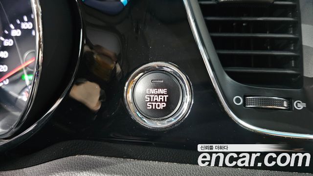 Kia Canival 2018 — photo 31