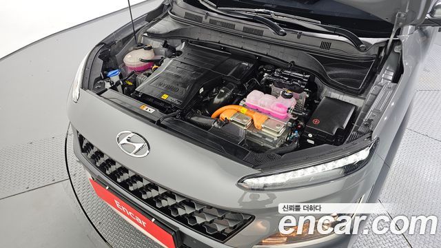 Hyundai Kona 2023 — photo 6