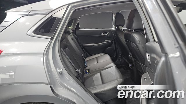 Hyundai Kona 2023 — photo 16