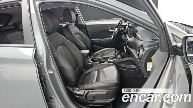 Hyundai Kona 2023 — photo 15