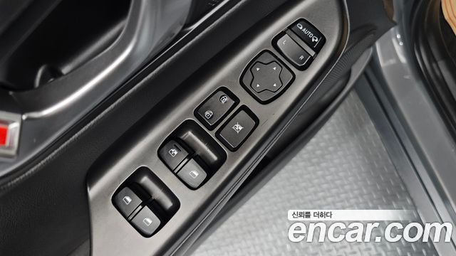 Hyundai Kona 2023 — photo 26