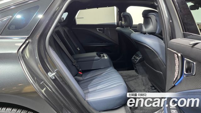 Kia K8 2025 — photo 18