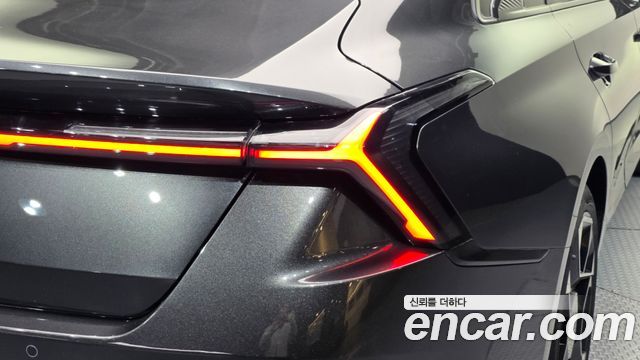 Kia K8 2025 — photo 9