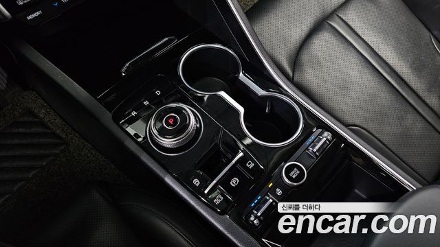 Kia K5 2021 — photo 12