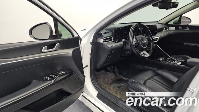 Kia K5 2021 — photo 13