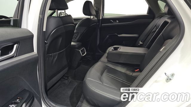 Kia K5 2021 — photo 17