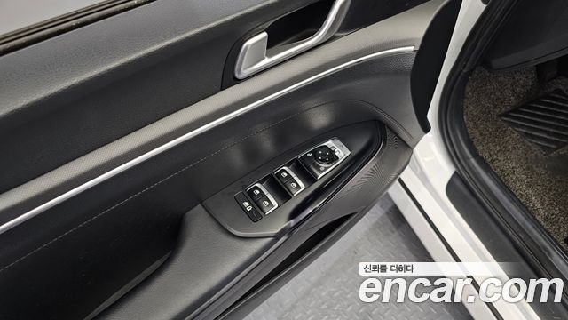 Kia K5 2021 — photo 19