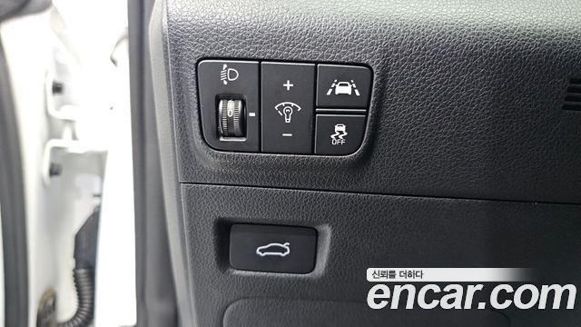 Kia K5 2021 — photo 20