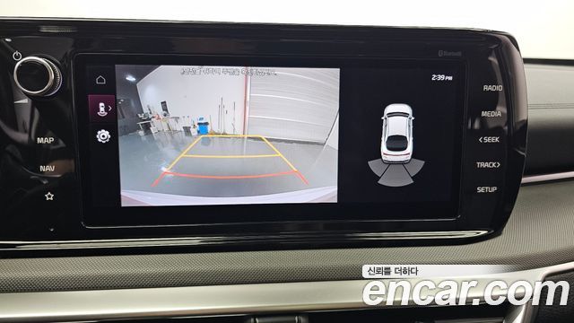 Kia K5 2021 — photo 23