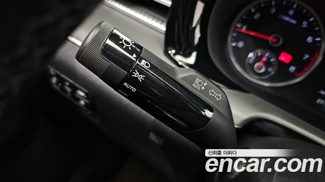 Kia K5 2021 — photo 29