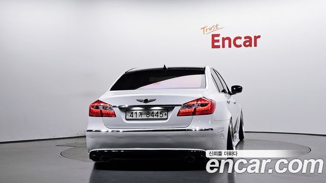 Hyundai Genesis 2012 — photo 4