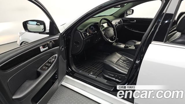 Hyundai Genesis 2012 — photo 10