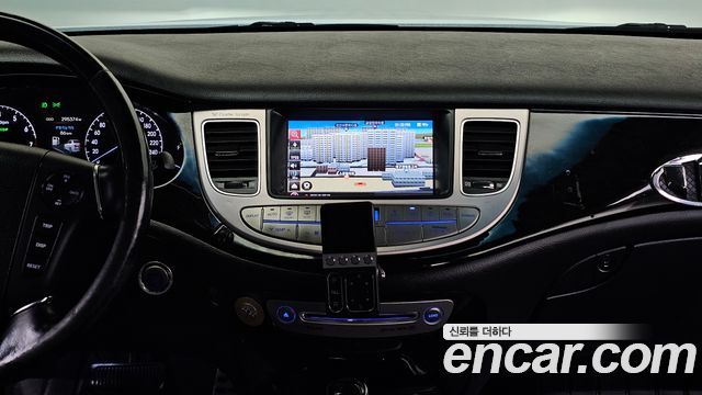 Hyundai Genesis 2012 — photo 15