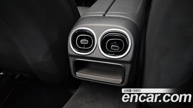Mercedes-Benz CLE-Class 2024 — photo 33