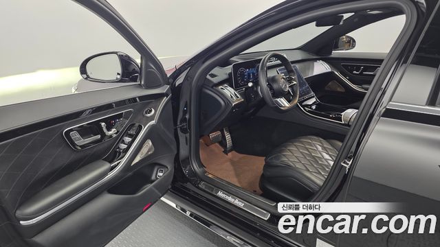 Mercedes-Benz S-Class 2022 — photo 10