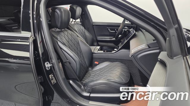 Mercedes-Benz S-Class 2022 — photo 12