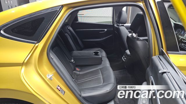 Hyundai Sonata 2020 — photo 11