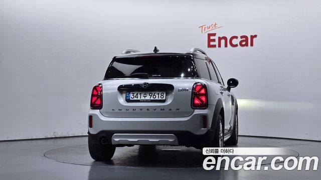 Mini Countryman 2022 — photo 4