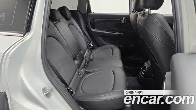 Mini Countryman 2022 — photo 11