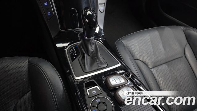 Hyundai i40 2015 — photo 9