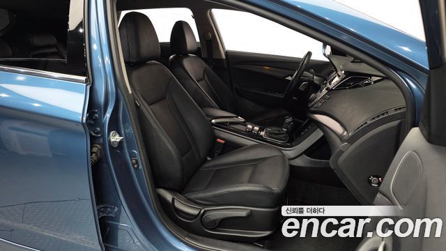 Hyundai i40 2015 — photo 11