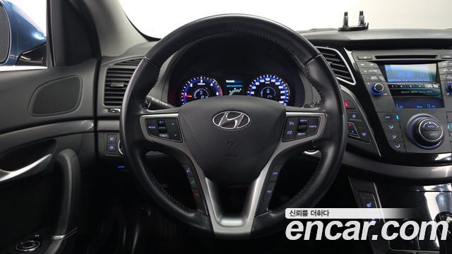 Hyundai i40 2015 — photo 13