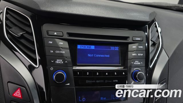 Hyundai i40 2015 — photo 18