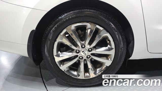 Kia Canival 2016 — photo 5