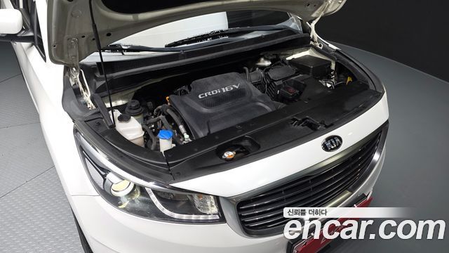 Kia Canival 2016 — photo 6