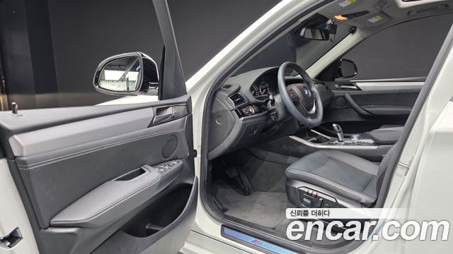 BMW X3 2016 — photo 13